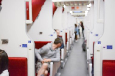 Bulanık, arka plan tren içinde