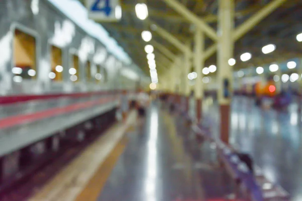 Fondo abstracto borroso de la estación de tren — Foto de Stock