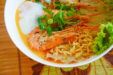 Tom Yam Kung şehriye, Tom Yam Kung şehriye