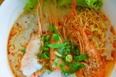 Tom Yam Kung şehriye, Tom Yam Kung şehriye