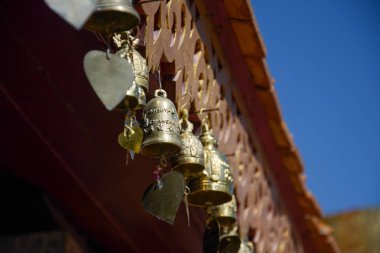 birçok asılı çanları Tapınak, Tayland