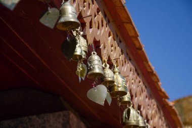 birçok asılı çanları Tapınak, Tayland