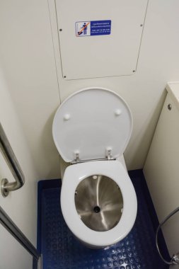Tren banyo klozet beyaz metal