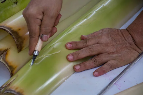 Banaan stengel snijwerk, Thais, traditioneel — Stockfoto