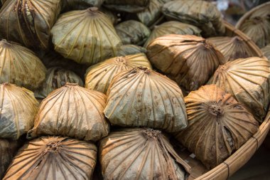 pirinç Lotus yaprak sarma