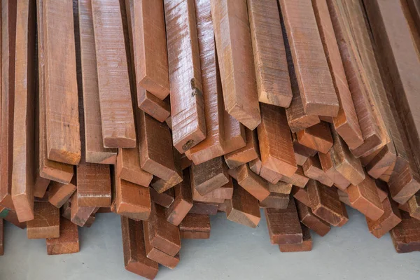 Natural wood lath for construction — Stock Photo, Image