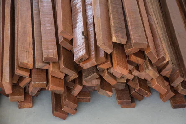 Natural wood lath for construction — Stock Photo, Image