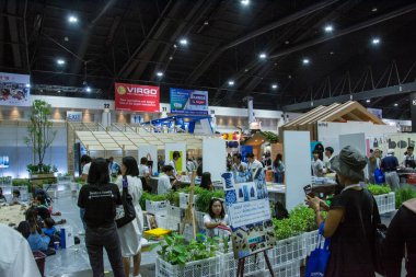Nonthaburi - 6 Mayıs 2017: İnsanlar mimar expo'17 .