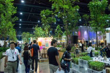 Nonthaburi - 6 Mayıs 2017: İnsanlar mimar expo'17 .
