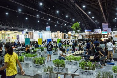 Nonthaburi - 6 Mayıs 2017: İnsanlar mimar expo'17 .