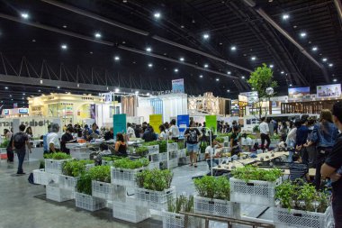 Nonthaburi - 6 Mayıs 2017: İnsanlar mimar expo'17 .
