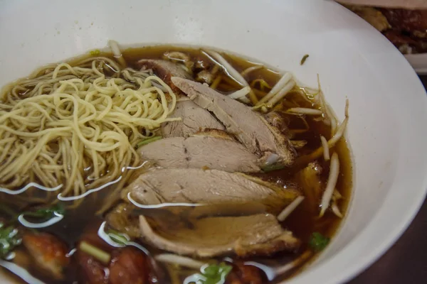 Chinese Roast Duck Noodle Soup Recipe — Stock Photo, Image