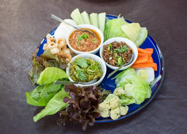 Smårätter för norra traditionell thailändsk mat - norra thailändska — Stockfoto