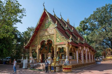 Nan, Tayland - 16 Aralık 2016: Birçok turist Wat Phuket tapınağı ziyaret