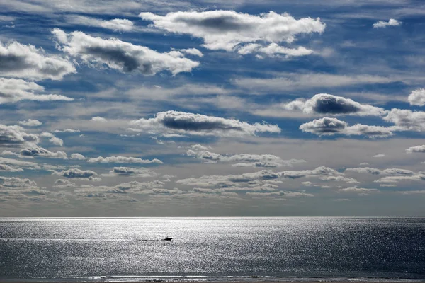 Landscape with the sea and sky — Stock Photo, Image