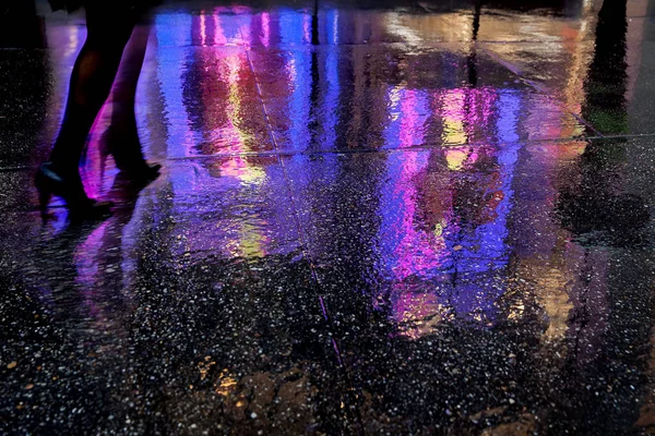 Colorful reflections of lights in the rain — Stock Photo, Image