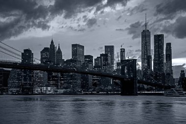 Panorama new York'un mavi Tonalite gece