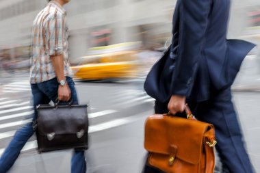 Grup iş adamları sokak