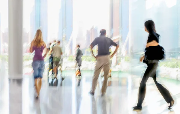 Groep mensen in het lobby business center — Stockfoto