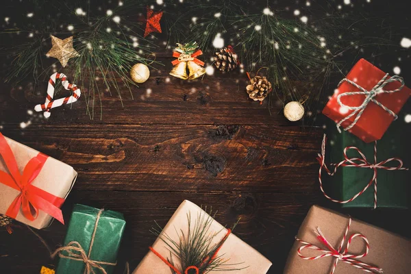 Fondo de Navidad con decoraciones — Foto de Stock