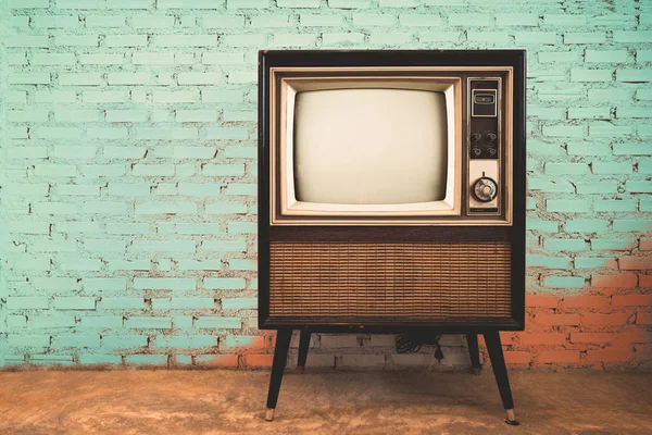 Retro-alter Fernseher — Stockfoto
