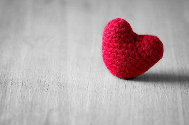 Vintage kırmızı kalp