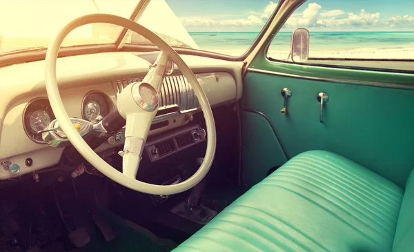 Interior de coche clásico vintage — Foto de Stock