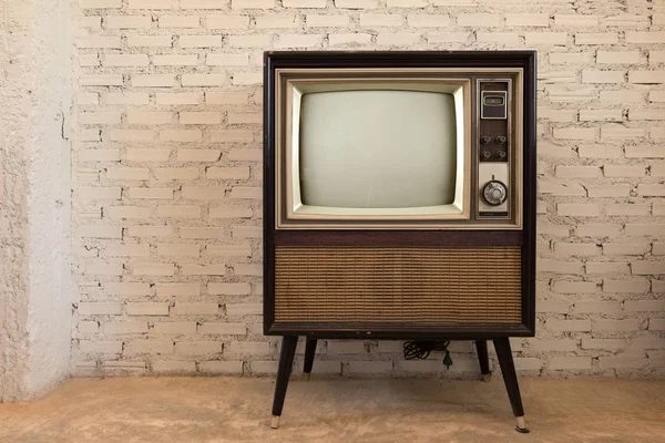 Retro-alter Fernseher — Stockfoto