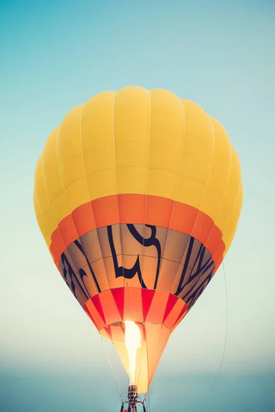 Montgolfières avec feu — Photo