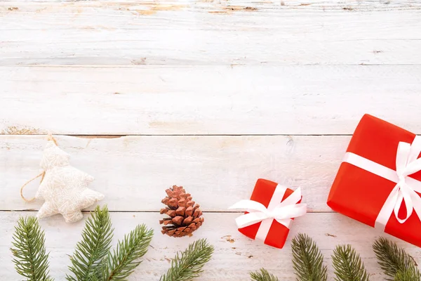 Regalo de Navidad caja de regalos roja — Foto de Stock