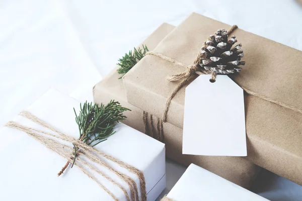 Cajas de regalo regalo hechas a mano — Foto de Stock