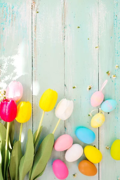 Colorful Easter Eggs Tulip Flower Rustic Wooden Planks Background Holiday — Stock Photo, Image