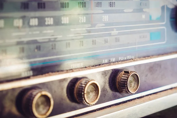 Bliska Przycisk Odbiornika Radiowego Vintage — Zdjęcie stockowe