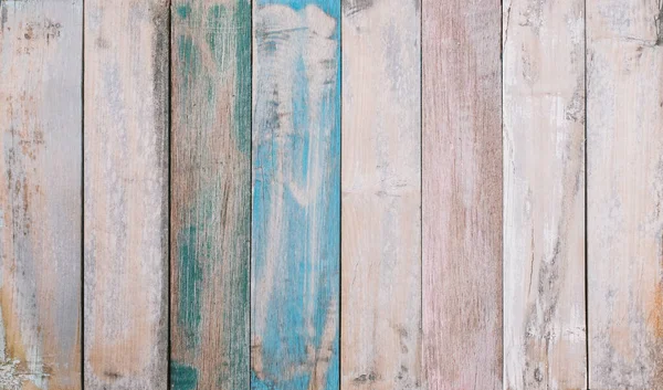 스러운 아름다운 무늬가 나무판자 휘어진 널빤지 가색깔 칠해져 — 스톡 사진