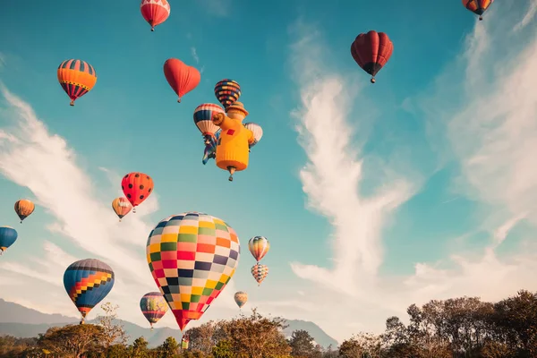Balony Ogrzane Powietrze Vintage Odcieniu Koloru Festiwal Balonów Chiangrai Tajlandia — Zdjęcie stockowe