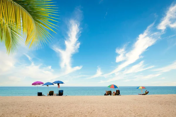 Exotische Tropische Strandlandschaft Als Hintergrund Oder Tapete Ruhige Strandkulisse Für — Stockfoto