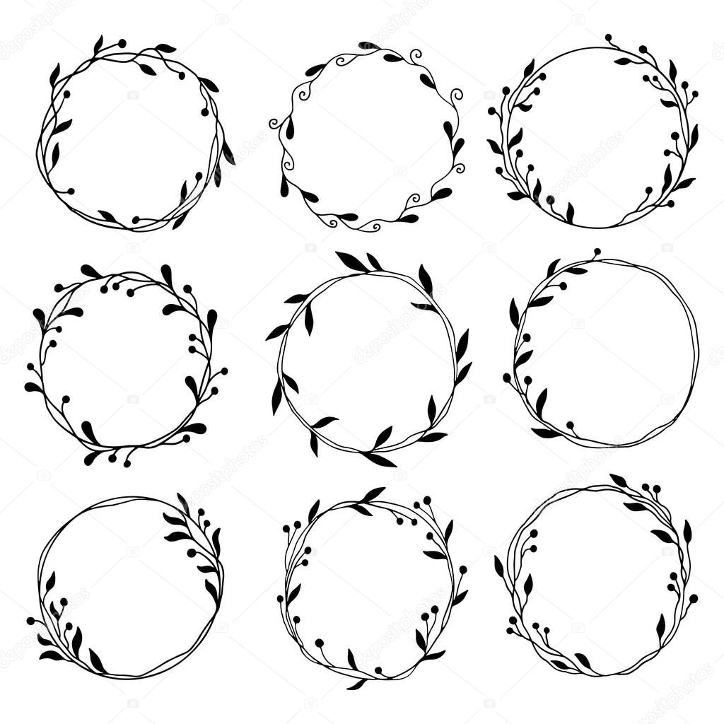 Hand drawn set of circle floral frame