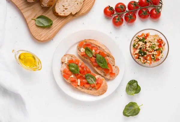Vegan Breakfast White Plate Sandwich Tomato Bruschetta Basil Salad — Stock Photo, Image