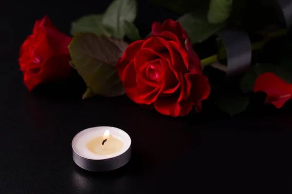 Red Flowers Black Background Next Candles Concept Death Mourning Copy — Stock Photo, Image