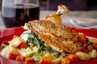 Ispanak Balkabagi tavuk dolması