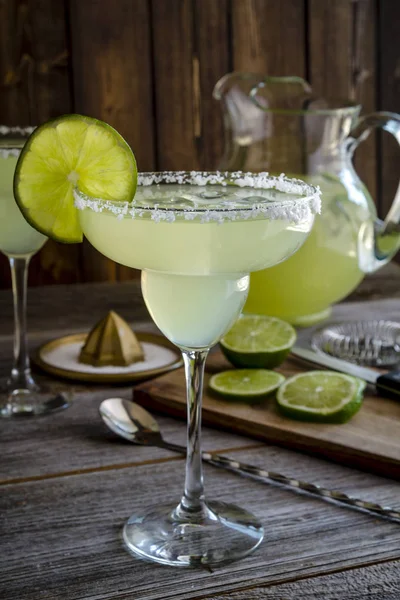 Clásico Lime Margarita Bebidas —  Fotos de Stock