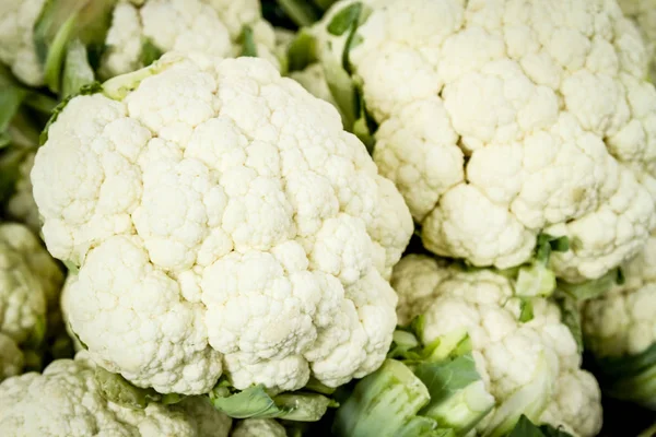 Displays at local farmers market — Stock Photo, Image