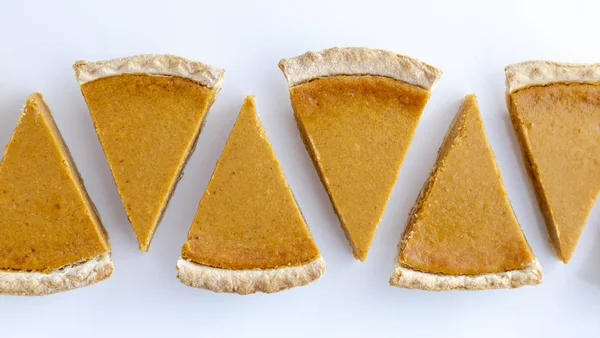 Fresh homemade pumpkin pie slices — Stock Photo, Image