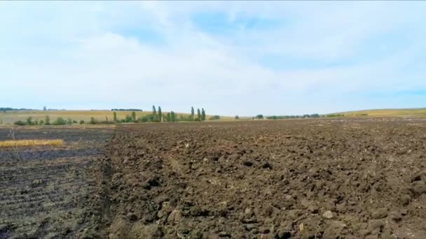 Terras aráveis no campo — Vídeo de Stock