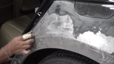 4 k araba vücut iş oto tamir boya püskürtme sırasında kaza sonrası