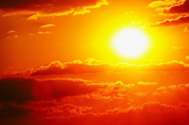 Günbatımı gökyüzü turuncu turuncu gökyüzü açık yaz doğa                             