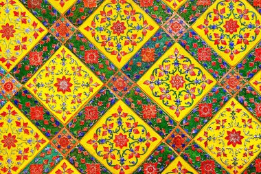 151 yıllık duvar seramik seramik seramik desenli el işi Tayland tapınağı duvarı kamuoyunu.          