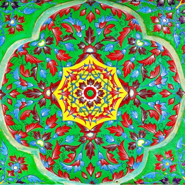 Eski duvar seramik döşeme desenleri Tayland tapınağı duvarından el işi.        