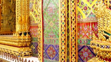 4K Eski duvar seramik döşeme desenleri el işi Tayland tapınağı duvarı kamuoyunu