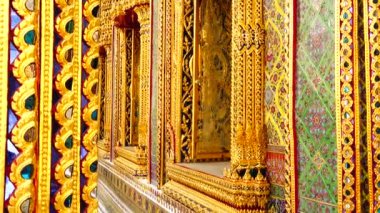 4K Ratchabophit pencere tapınağı iç dekorasyon mimarisi 151 yıldan uzun süredir Bangkok Tayland 'da.